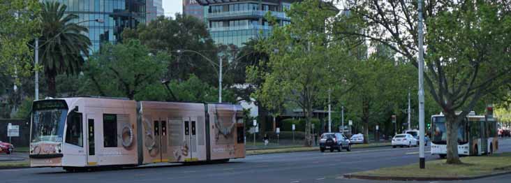 Yarra Trams Combino 3513 Pandora